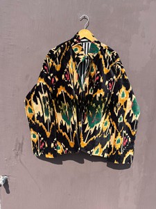 Chaqueta de terciopelo ikat artesanal premium unisex para invierno, estilo blazer, abrigo acolchado con frente abierto, cárdigan tipo shrug, corte holgado y extragrande. - Product Image 2
