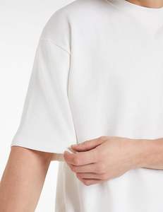 T-shirt Homme Blanc en Coton Coupe Oversize Personnalisable avec Logo – Grande Taille Ample Respirant à Épaules Tombantes – Nouvelle Collection Promotionnelle - Product Image 2