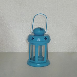 Lanterne à bougie en métal vert, dôme rond, poignée en fil métallique, découpe étoile, panneau en verre transparent, décoration de centre de table - Product Image 6