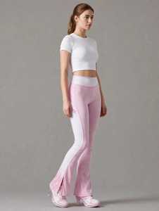 Leggings de yoga évasés taille haute pour femme, color block rose et blanc, avec coutures contrastées et bande latérale - Product Image 4