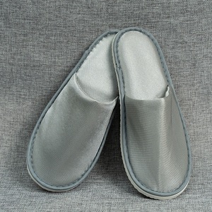 Soft Material Disposable Hotel Bath <b>Slipper</b> with EVA Sole Customizable Logo Washable for Hotel Travel & Spa Use Hotel <b>Slipper</b> - Product Image 3