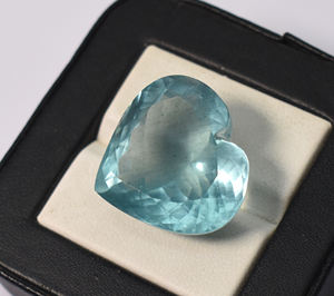 Pierres précieuses naturelles en forme de coeur d'aigue-marine, pierres précieuses à facettes Aigue-marine bleue propre pour bijoux, pendentif d'application - Product Image 3