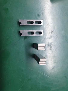 Écrou d'accouplement étoilé à six pans, en acier inoxydable poli, AL6063 Classe 4, autobloquant, entièrement fileté, droit, personnalisable, usiné CNC - Product Image 2