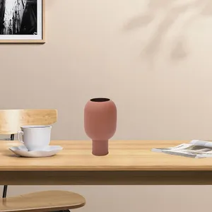 Decorative Handmade Flower Vase for Premium Interior Designers Luxury Homes and Boutique Hotels WorldwideElegant Luxury American - Product Image 4