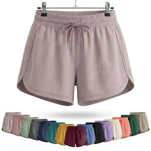 Shorts de sport taille haute pour femmes, style tendance, respirants, séchage rapide, pour la course et la gym, personnalisables avec logo – Vente en gros - Product Image 1