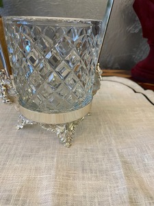 Porte-couverts en verre luxueux avec poignée incurvée, parfait pour la mise en place quotidienne de la table à manger, le comptoir de cuisine et la décoration intérieure, idéal pour offrir en cadeau. - Product Image 3