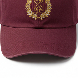 Gorras de Béisbol de Tela de Gamuza de Lujo, Logotipo Personalizado en Relieve, Correa con Hebilla Metálica, Gorras de Moda Urbana Premium - Product Image 5