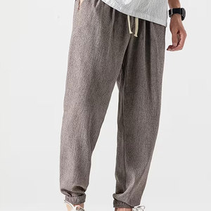 Pantalons de sport pour hommes, tissu léger, coupe décontractée, conçus pour les entraînements en salle, les entraînements en plein air et les loisirs - Product Image 1