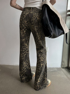 <span class=keywords><strong>Pantaloni</strong></span> a Zampa Larghi Casual <span class=keywords><strong>con</strong></span> Stampa Leopardata Elasticizzati Lavati Stile Europeo per Donna XL Commercio Transfrontaliero Traspiranti <span class=keywords><strong>con</strong></span> Bottoni - Product Image 2