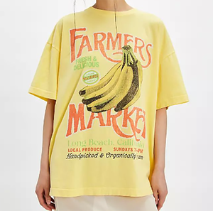 T-shirt crème pour femme avec imprimé plage rose et texte sur le thème de la plage, coupe ample, col rond, manches courtes, haut décontracté d'été - Product Image 4