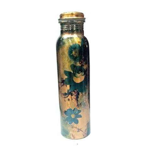Elegante Botella de Agua de Cobre Martillado con Serigrafía, Color Personalizado, Ligera, Duradera y Ecológica - Product Image 1