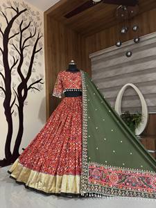 Conjunto de Lehenga Choli de Algodón Muselina para Mujer, Estampado Digital, Bordado con Espejos, Dupatta Larga, para Fiestas, Todas las Temporadas, Envío Rápido - Product Image 2