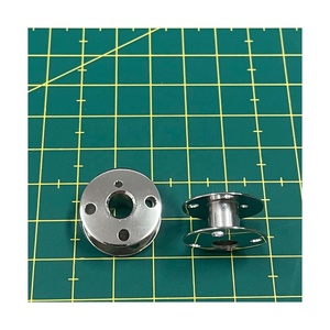 172222 BOBBIN 20.65X6.2X10.8MM PIEZAS DE MÁQUINA DE COSER DOMÉSTICA HECHAS EN TAIWÁN - Product Image 1