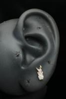 Boucles d'oreilles lapin en or massif 14 carats avec moissanite, bijoux délicats pour un usage quotidien élégant et pour les piercings