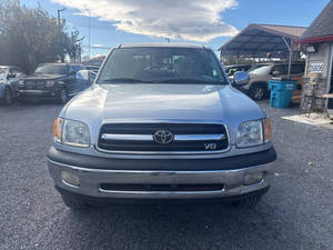 Grande Demande Vente en Gros Modèle Ancien Utilisé Camionnette Tundra SR5 2000 PRÊT À EXPÉDIER LIVRAISON 24/7 - Product Image 2