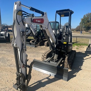 Mini-excavatrice Bobcat E40 abordable, dotée d'un moteur puissant, d'une hydraulique avancée et d'une excellente stabilité, à vendre - Product Image 4