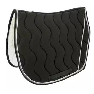 Tapis de selle d'équitation western en cuir durable au design personnalisé, doublure en polycoton, PVC de haute qualité, fabriqué au Pakistan - Product Image 5