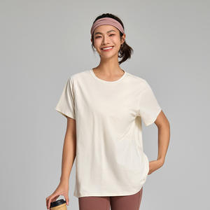 Camisetas al por mayor para mujer, tops informales, ropa deportiva transpirable, camisetas holgadas de jersey liso para chicas, estilo urbano con logo. - Product Image 3