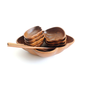 Bol à salade circulaire en bois pour hôtel, vaisselle durable et polyvalente de style moderne avec cuillère, pour la restauration et l'usage domestique - Product Image 1