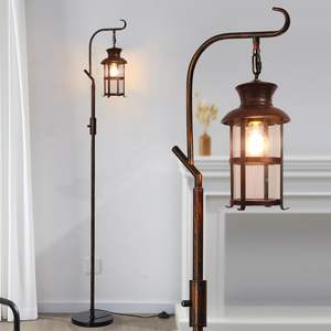 Grande lanterne en métal rustique avec base stable pour la décoration de jardin et de patio et l'éclairage chaleureux des bougies - Product Image 1