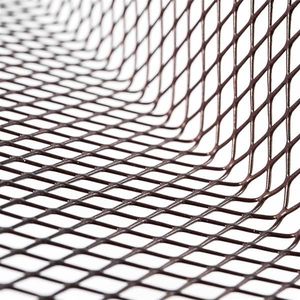 Scarpiera a 3 livelli in ferro cromato dal design moderno per un comodo stoccaggio - Product Image 4