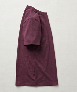 เสื้อยืดแขนสั้นสีแดงเบอร์กันดีสำหรับผู้ชาย ทรงปกติ สีพื้น ลำลอง คอกลม ผ้าถักเนื้อเจอร์ซีย์ ผ้าฝ้าย - Product Image 4