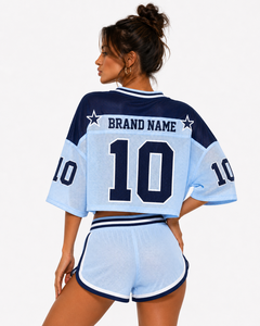 Crop top athlétique en maille respirante à imprimé personnalisé Boxy Game Day, maillot de football américain à épaules tombantes, t-shirt streetwear et short - Product Image 4