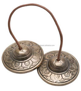 Campana Tingsha Tradicional de Bronce con Sonido Armónico Cálido para Rituales Sagrados y Oración - Product Image 3