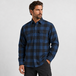 Camisa profesional con botones diseñada para entornos de trabajo con tela transpirable, cómoda y duradera, y una apariencia elegante. - Product Image 4
