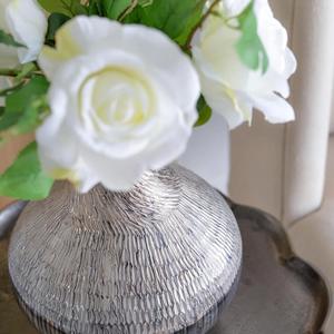 แจกันโลหะหรูหราสำหรับดอกไม้ประดิษฐ์หรือดอกไม้สด ตกแต่งอย่างมีสไตล์สำหรับงานอีเว้นท์และตกแต่งภายใน - Product Image 1