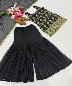 Salwar Kameez Negro Bordado, Traje Tradicional Étnico Largo Hasta el Suelo para Mujer, India, Pakistán, Bodas y Otras Ocasiones (MD-3093) 85197 - Product Image 3