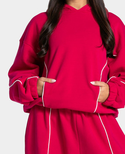 Sudadera con Capucha Personalizada para Mujer, Color Rojo Frambuesa con Líneas en Contraste, Corte Holgado, Felpa de Algodón Premium, Transpirable, Informal, OEM - Product Image 3