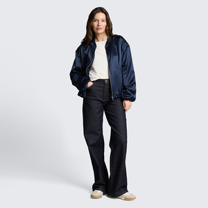 Veste en satin décontractée surdimensionnée en polyester de couleur bleu marine avec fermeture éclair et manches longues, en satin de soie, taille personnalisée, modèle Becky - Product Image 4