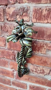Poignée de portail en fer forgé galvanisé et peint à la poudre, style traditionnel, résistante à la rouille, motifs décoratifs, facile à installer - Product Image 3