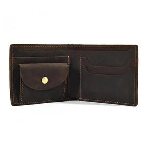 Cartera de Cuero Casual Vintage con Cierre de Cremallera, Logotipo Impreso, Diseño Moderno, Delgada, Mini, para Viaje, con Bolsillo Frontal - Product Image 1