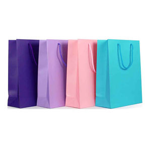 Sacs en papier personnalisés imprimés en rose, sacs en papier kraft pour vêtements et emballages de détail - Product Image 1