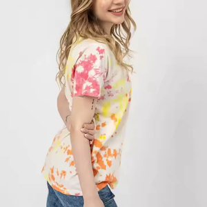 T-shirt décontracté à col rond pour femme, style tie-dye, look frais et moderne - Product Image 2
