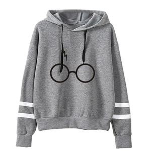 Servicio de fabricación de sudaderas de alta calidad, premium y de la mejor calidad, con entrega a domicilio. - Product Image 1