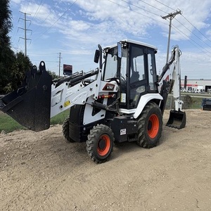 รถตักล้อยางแบคโฮ Bobcat B760 พร้อมเครื่องยนต์ทรงพลัง ใช้งานได้อย่างราบรื่นและพร้อมทำงาน เหมาะสำหรับงานก่อสร้างหนัก - Product Image 1