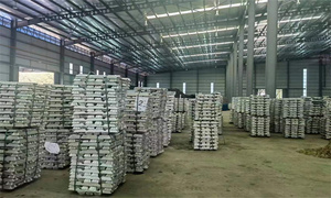 Lingote de Aleación de Aluminio ADC 12 Secundario (Al) - Product Image 2