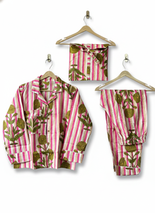 ชุดนอนผ้าฝ้ายพิมพ์ลายดอกไม้ลายทางแนวตั้งสำหรับผู้หญิง ทำมือ แห้งเร็ว เหมาะสำหรับฤดูร้อนและฤดูใบไม้ผลิ  ชุดเสื้อและกางเกงขายาวทันสมัย - Product Image 5