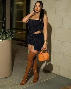 ชุดเซ็ตเสื้อผ้ากีฬาผู้หญิงดีไซน์คลาสสิค ผ้าฝ้ายทันสมัย รุ่น Twin Set ปี 2026 ราคาโรงงาน รับทำโลโก้ เสื้อแจ็คเก็ตยีนส์ขาสั้นและกางเกงขาสั้น 2 ชิ้น - Product Image 6