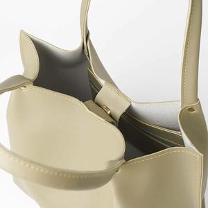 Stylish Leather Female Shoulder Mommy Handbags <b>Large</b> Capacity Durable Vintage Casual Shopping Outing Leather Tote <b>Purse</b> for Girl - Product Image 4