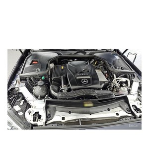 Mercedes-Benz Clase E E300e 4MATIC Exclusive 2023, 52,654 km, Caja de Cambios Automática, Volante a la Izquierda, Cámara Trasera - Product Image 6