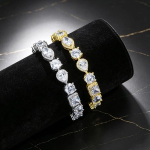 Bracelet de luxe ICEQ JEWELLERY en argent 925 avec moissanite certifiée pour homme, taille brillant, sertissage griffe, plaqué rhodium, maillons de chaîne - Product Image 3