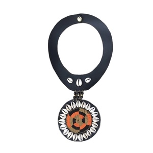 Collar y Pendientes de Cuentas con Borlas Multicapa Estilo Boho Étnico Africano Hechos a Mano por CRYSTAL CRAFT - Product Image 1