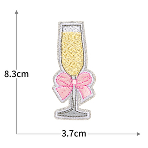 Patch thermocollant brodé en forme de verre à cocktail - Product Image 2