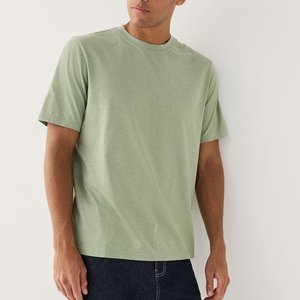 Fabricant et fournisseur de t-shirts surdimensionnés - Vente en gros de t-shirts vierges en coton lourd 100% avec logo et couleur personnalisés - Product Image 5