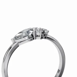 Bague élégante en diamant, design rond et en forme de poire, avec 4 pierres, pour femmes, provenant d'un fournisseur indien. - Product Image 2