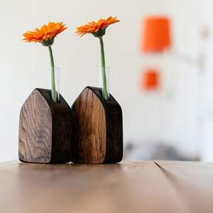 Jarrón de flores de madera ecológico para decoración de mesa de estilo rústico con acabado envejecido y diseño artístico hecho a mano. - Product Image 4